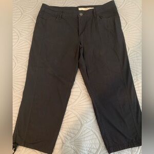 DKNY Jeans, cargo capris